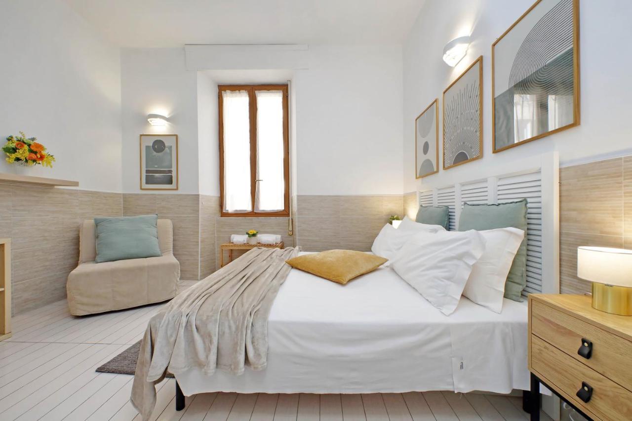 Opera Inn Suites - Rooms And Apartments ローマ エクステリア 写真