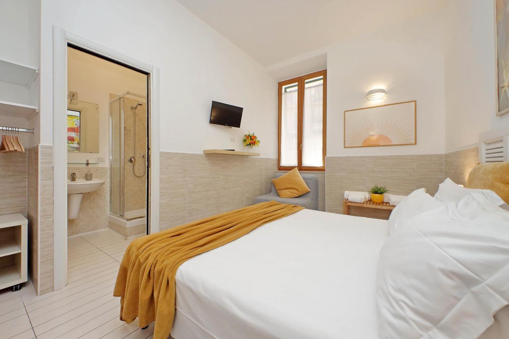 Opera Inn Suites - Rooms And Apartments ローマ エクステリア 写真