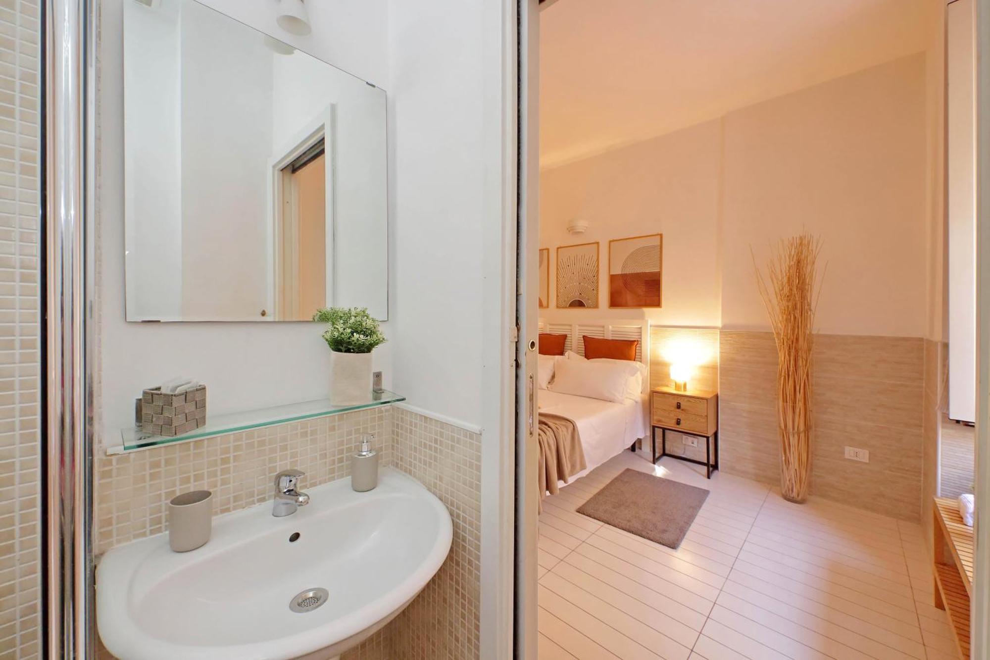 Opera Inn Suites - Rooms And Apartments ローマ エクステリア 写真